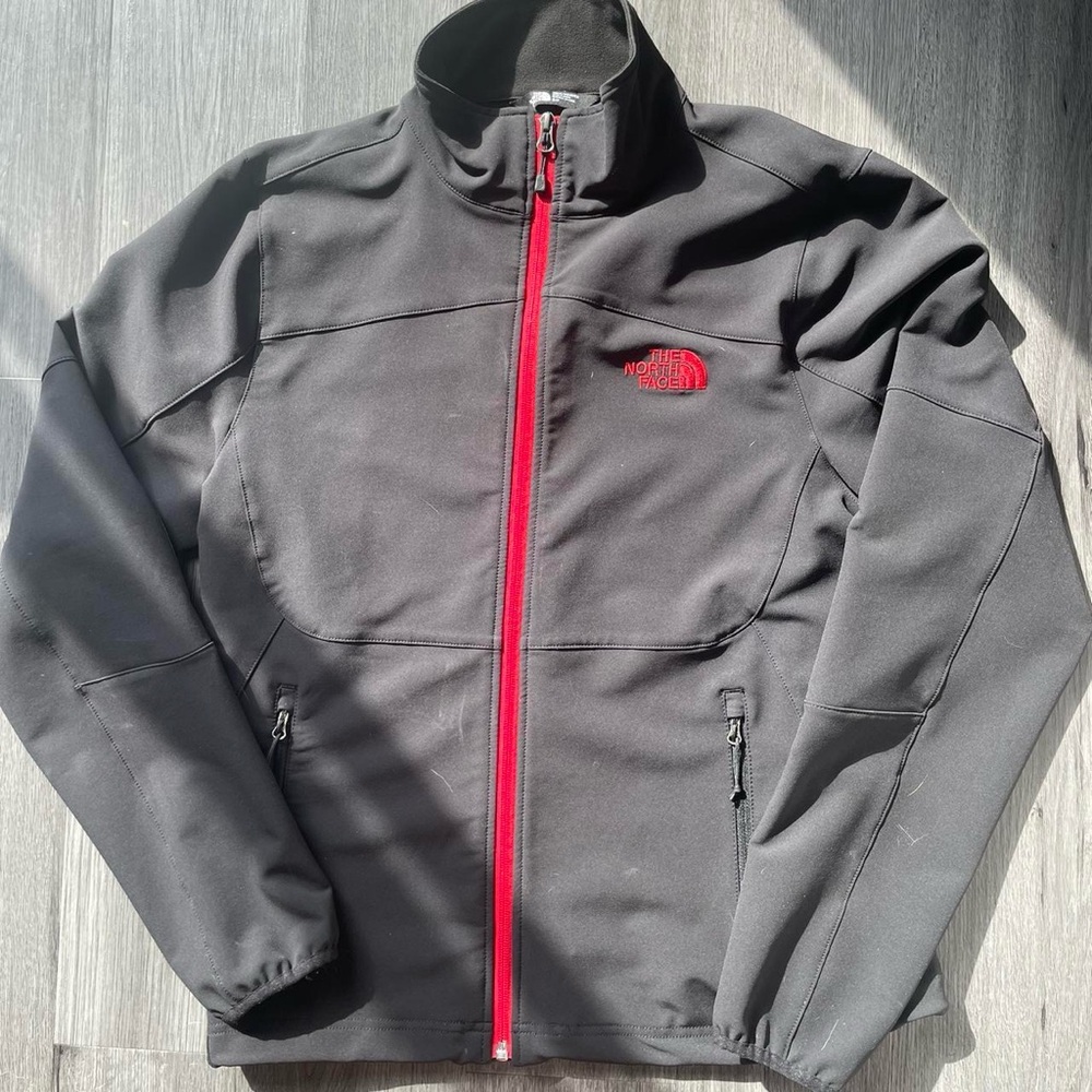 THE NORTH FACE men’s zip up jacket